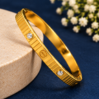 The Regal Noor Anti-Tarnish Fashion Bracelet