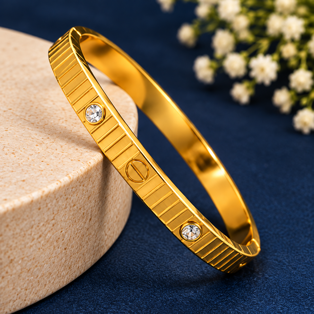 The Regal Noor Anti-Tarnish Fashion Bracelet