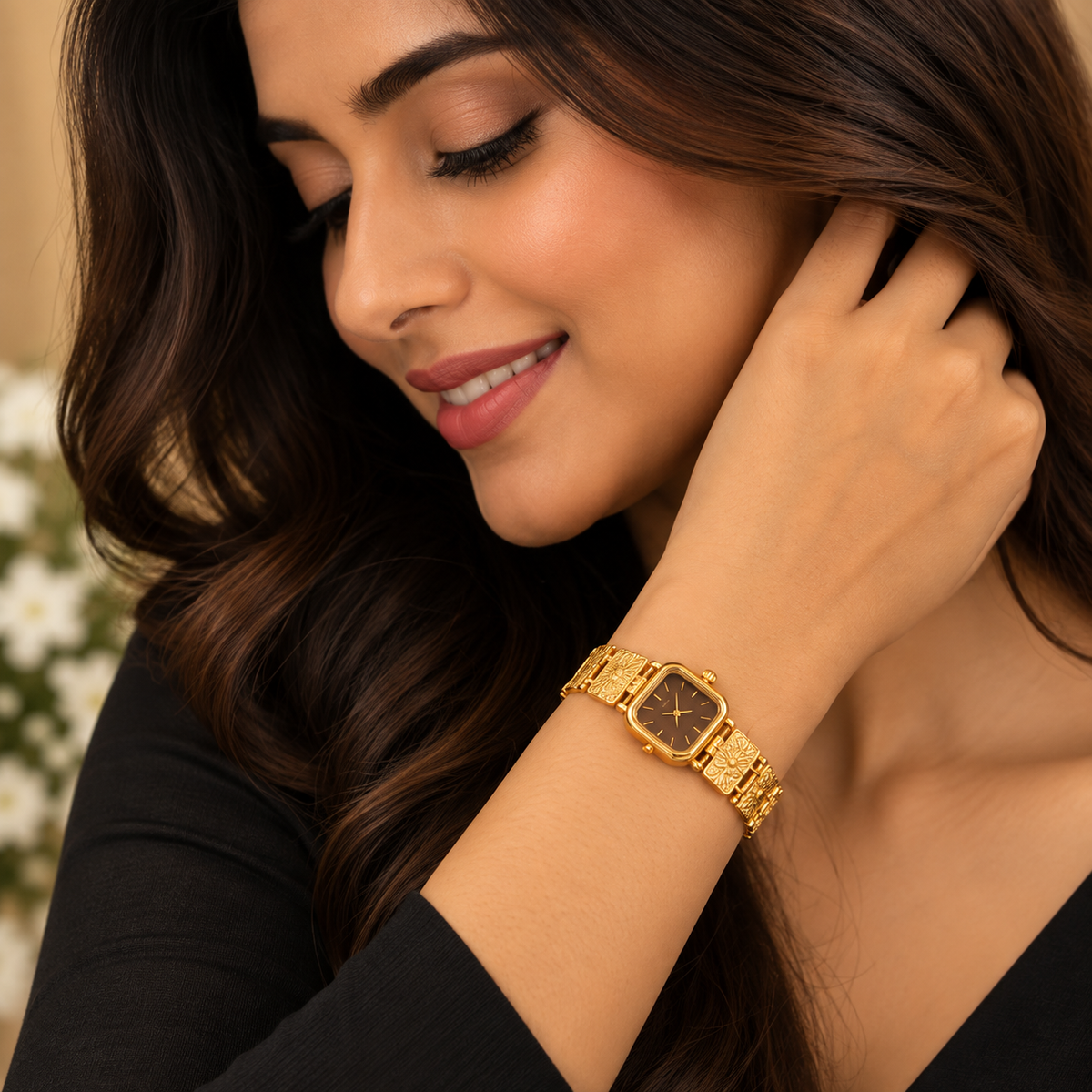 Premium Gold Square Dial Watch