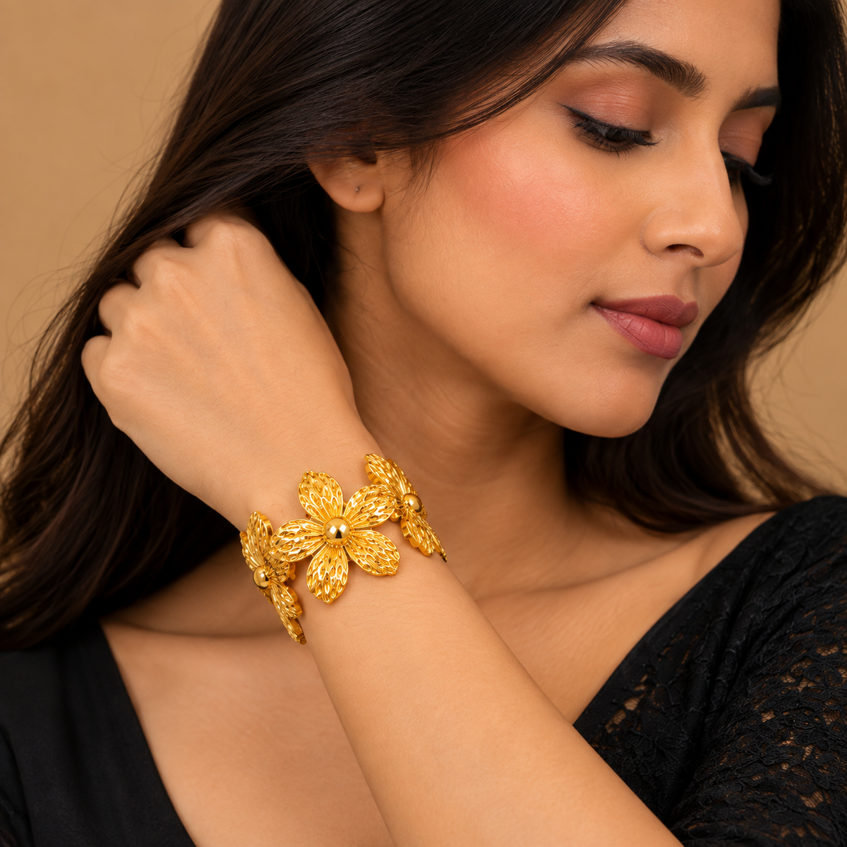 Premium Gold Floral Bracelet