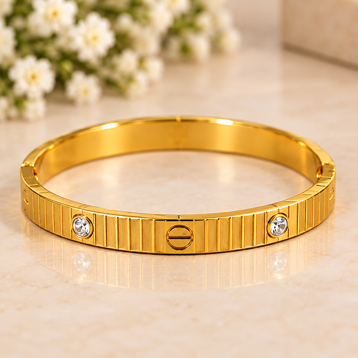 The Regal Noor Anti-Tarnish Fashion Bracelet