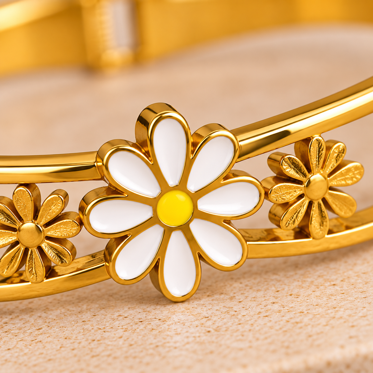 The Blushing Magic Anti-Tarnish Fashion Bracelet